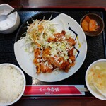 Tafuku Saiko - 揚げたてユーリンチー定食［ご飯、本日のスープ、サラダ、漬物、杏仁豆腐付］