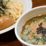 むらさき山 - 味玉つけめん