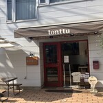 パンと料理とお菓子の店 tonttu - お店の外観