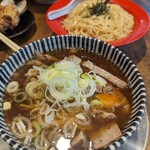 ストライク軒 - 