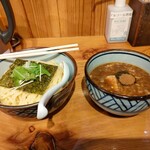 Menya Maido - 濃厚魚介つけ麺大盛り950円