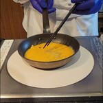 シリウス - オムレツを目の前で焼いてくれます