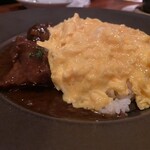 オレンジ - 卵をカットしてオムライス風にするのです