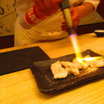 鮨処 凜 - 真鯛の炙り白子・すだちを掛けて　を炙って　1　【２０２４年４月】