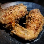 秘伝手羽先唐揚げと地鶏 焼き鳥 和個室 居酒屋 鳥心 - 