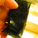 鮨処 凜 - おまかせ　１１０００円（税込）　握り-１２　北方四島産エボバウンの漬けの巻き物【２０２４年４月】