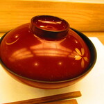 鮨処 凜 - おまかせ　１１０００円（税込）　椀物　お吸い物【２０２４年４月】