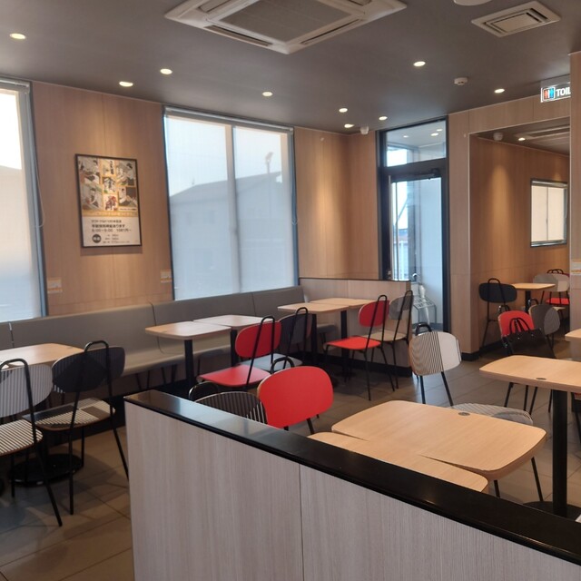 マクドナルド １０５本荘店 - 羽後本荘（ハンバーガー）の写真