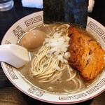 中華ソバ 伊吹 - 中華そば・味玉