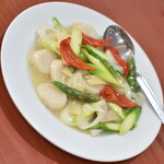 四川食府 - ホタテとアスパラ炒め（１，２８０円）２０２４年４月