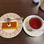 洋食 キムラ - プリンと紅茶