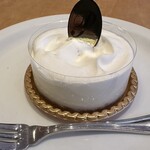 トマティーナ 登戸店 - 《北海道産クリームチーズのレアチーズケーキ》