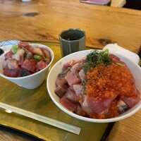 いわ志 本店 - 小盛（いくら・大葉抜き）と中盛