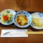 釜めし菜時記 さき亭 - コースの前菜三種盛り