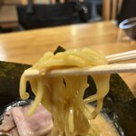 クリーミーTonkotsuラーメン 麺家 神明 - 