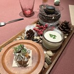 モノリス - ❶ アミューズ