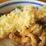 結々亭 - でっかい海老天。