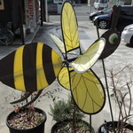 L'APE - 蜂のオブジェ