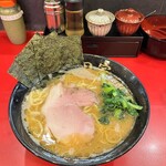 ラーメン 杉田家 - 