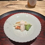 新町あだち - ホワイトアスパラガス。根本は千切りにしてあります。
