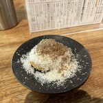 BEER STAND molto!! - 削りたてトリュフのクリームコロッケ600円。チーズとトリュフで濃厚おつまみ