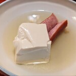 ひと椿 - 豆腐とソーセージ