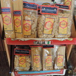 L'APE - 店内で販売されているパスタ各種