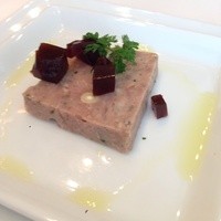 IL PINOLO 梅田 - 牛肉と豚肉のパテ  マルサラ酒ゼリーのせ