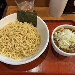 Menwashou - ▪️つけ麺1玉¥900
                      　※私の定番ネギ多めも申告❣️
                      　※1年前に比べ¥100ほど値上がり
                      　※後会計　現金のみ