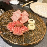 Yakiniku Ushijirushi - 