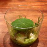 IZA - 赤エビとグリーンピースのマリネ