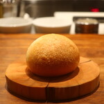 IZA - 自家製フォカッチャお代わり