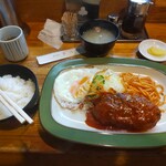 グリル不二軒  - 料理写真:ハンバーグステーキ定食