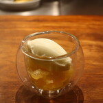 IZA - ヨーグルトとライムのソルベ グラニテ添え