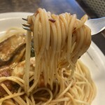 Maiyoru - カキとほうれん草のカレー風味トマトソースは冬季限定メニューです