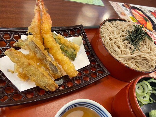 和風レストランまるまつ 南光台店 - 黒松（ファミレス）の写真