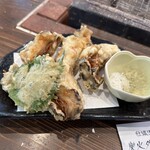 炭火ダイニング IKE - 牡蠣の天ぷら