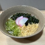 242703263 - わかめうどん