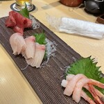 Kaitenzushi Honjin - 