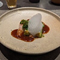 IAKU  - 