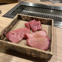八面六秘 - 