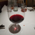 バレーナ - グラス赤ワイン