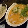 博多とんこつラーメン 花木