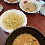 ふぁみりぃ中華 大王 - 味噌ロースつけ麺