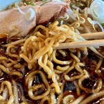 らーめん亭 赤門 - 自家製麺チュルチュルです♪スープもおいしい