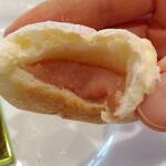 カフェ トスティーナ - あんぱんはいちご餡