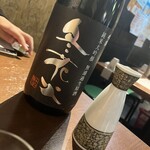 酒とアテ モグラ酒蔵 - 