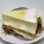 菓子工房 リーフムーン - 