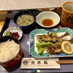 日本橋 - やまべ唐揚げ定食