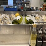 Emit Fish Bar Oyster And Grill - 